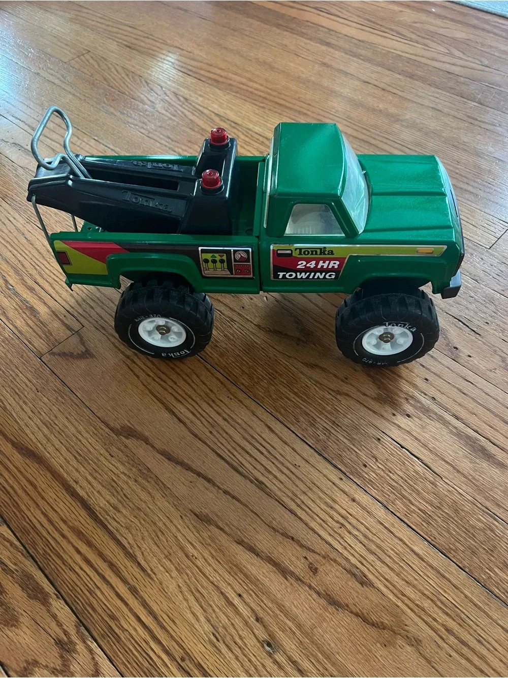Vintage Metal Tonka 24HR Tow Truck